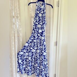 sleeveless long blue and white floral summer dress size extra large